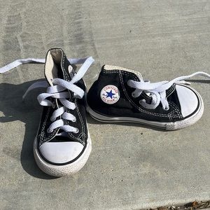 Converse black size 6 baby toddler. New!